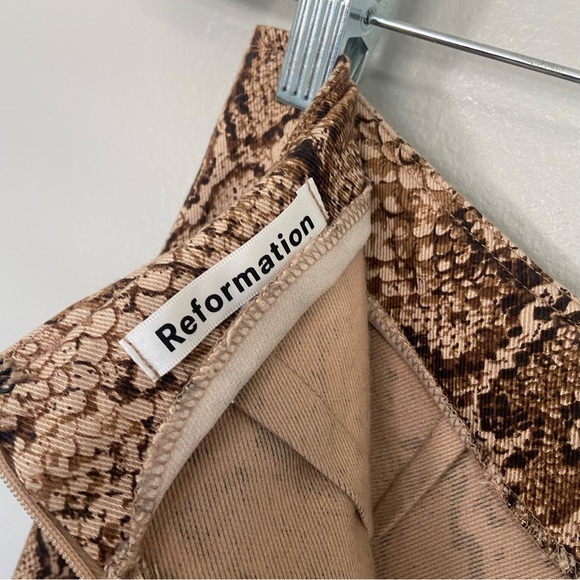 Reformation Snake Print Marlon High Rise Pants Size 4 - Picture 9 of 10